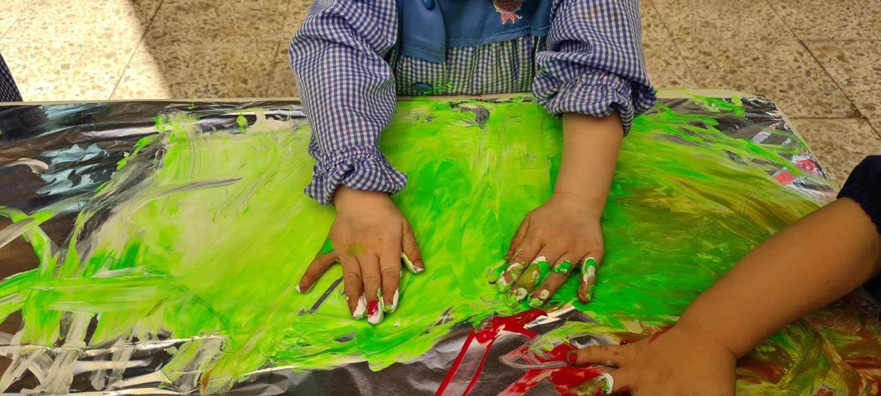 Exploración creativa en Jardín Infantil Carpinteros